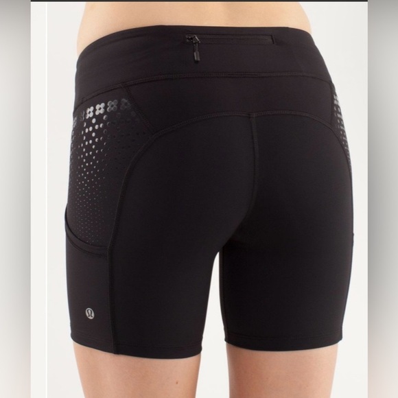 Lululemon Run: Dart & Dash Shorts - Picture 2 of 6
